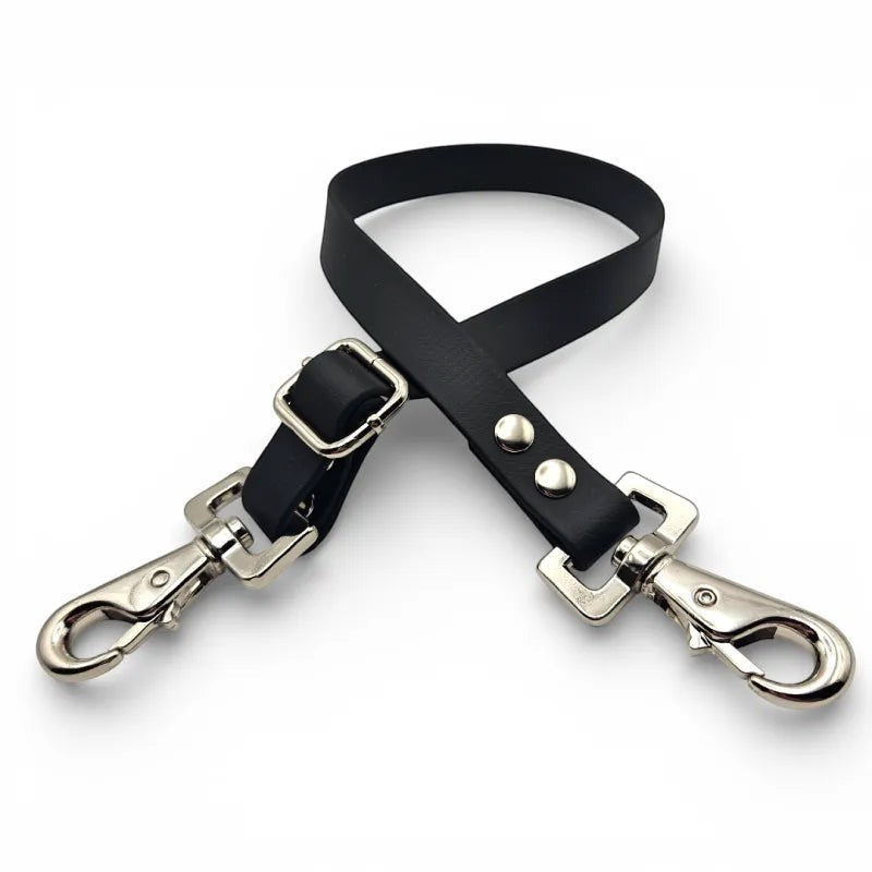 Ponies and Pups black waterproof BioThane adjustable horse rug fillet string with stainless steel swivel snaps.