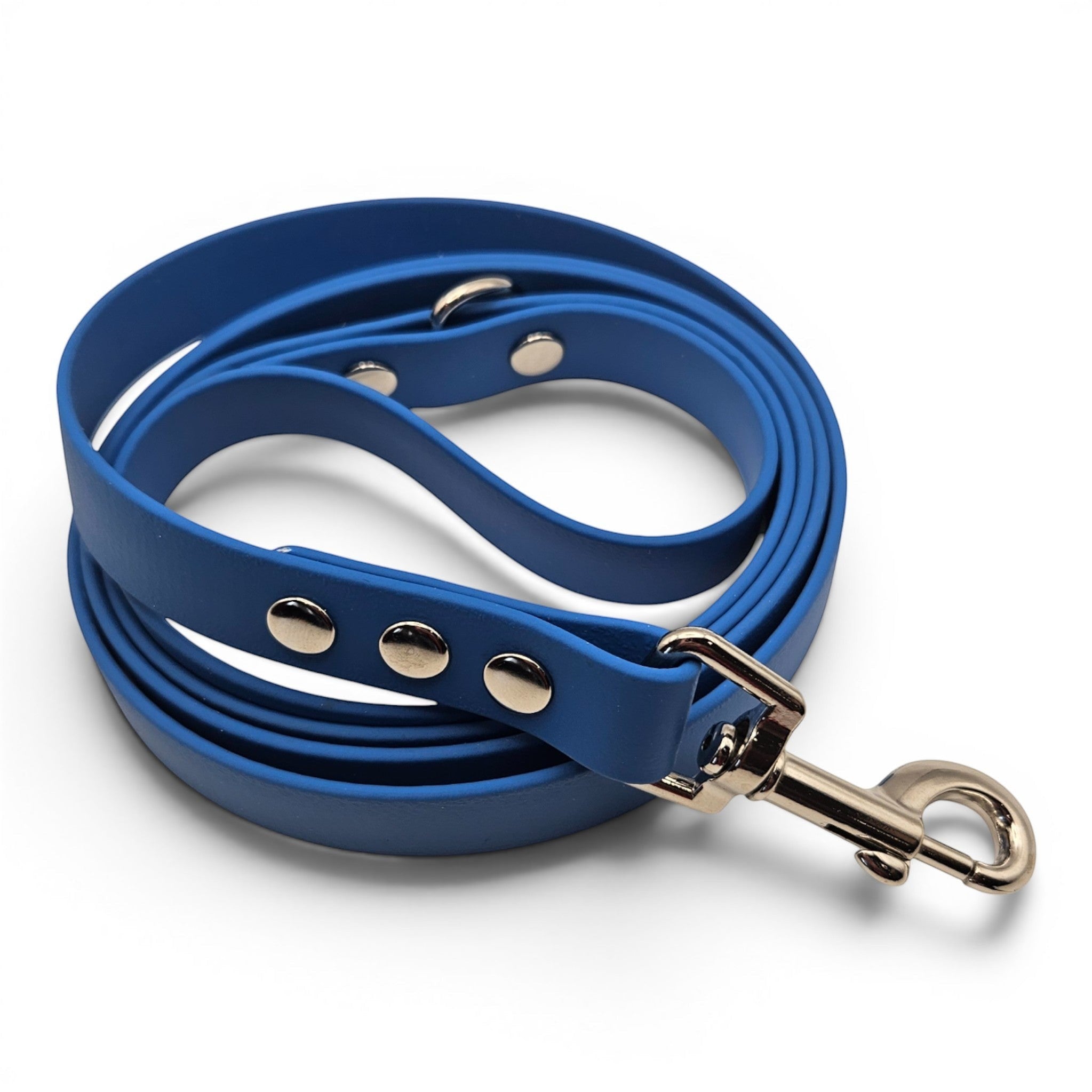 Ponies and Pups blue BioThane dog lead, waterproof and stink-proof, with silver metal clasp.