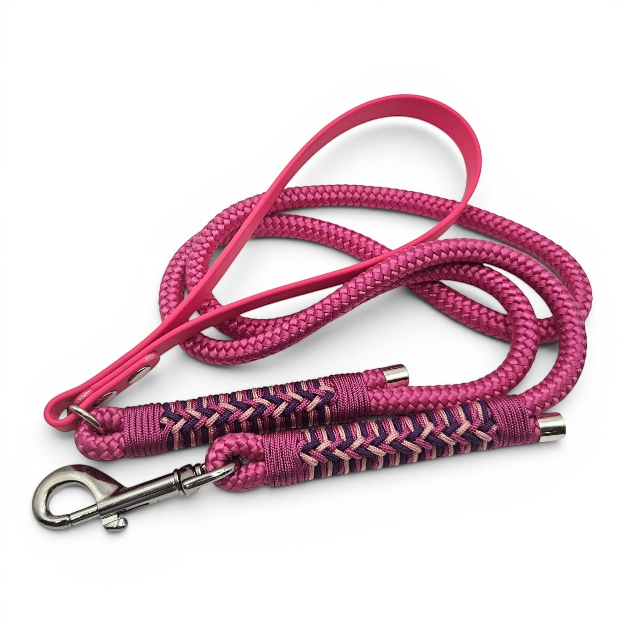Ponies and Pups Firle dog lead in pink, featuring a BioThane handle and braided rope with herringbone detailing.