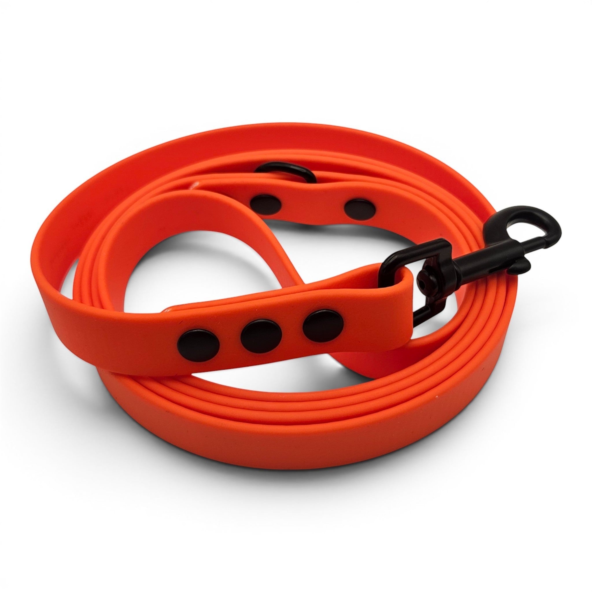 Ponies and Pups orange BioThane dog lead, waterproof and stink-proof, with black hardware. 150cm length.