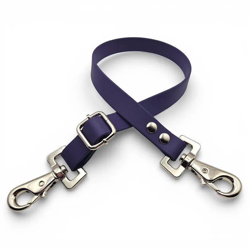 Ponies and Pups purple waterproof BioThane adjustable horse rug fillet string with stainless steel swivel snaps.